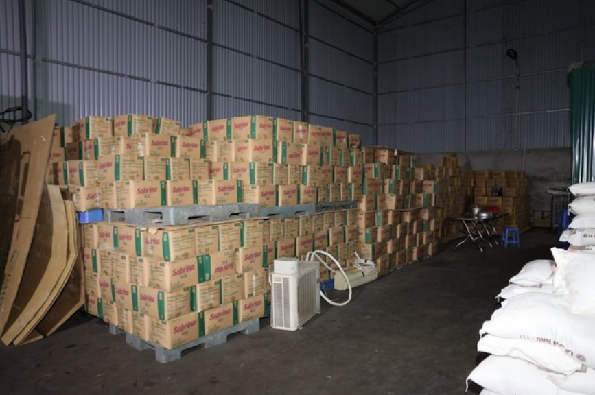 Nóng: Phá đường dây nhập lậu cả 1000 tấn ‘dầu thực vật giả’, tiết lộ danh tính ‘người cầm đầu’