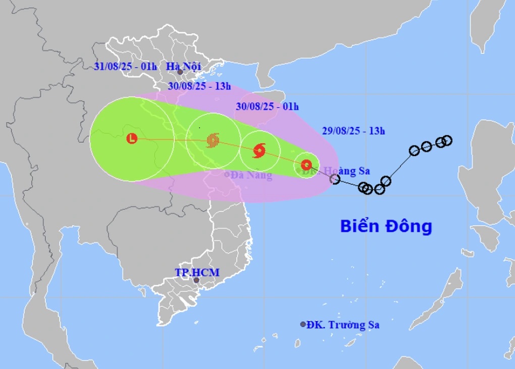 Khẩn: Bão số 6 dự kiến hình thành đêm nay, di chuyển nhanh vào đất liền nước ta, chỉ còn cách TP.Huế 450km