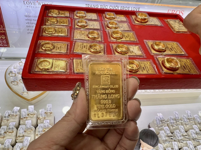 Giá vàng hôm nay (16-9): Thấp nhất trong hơn một tuần qua